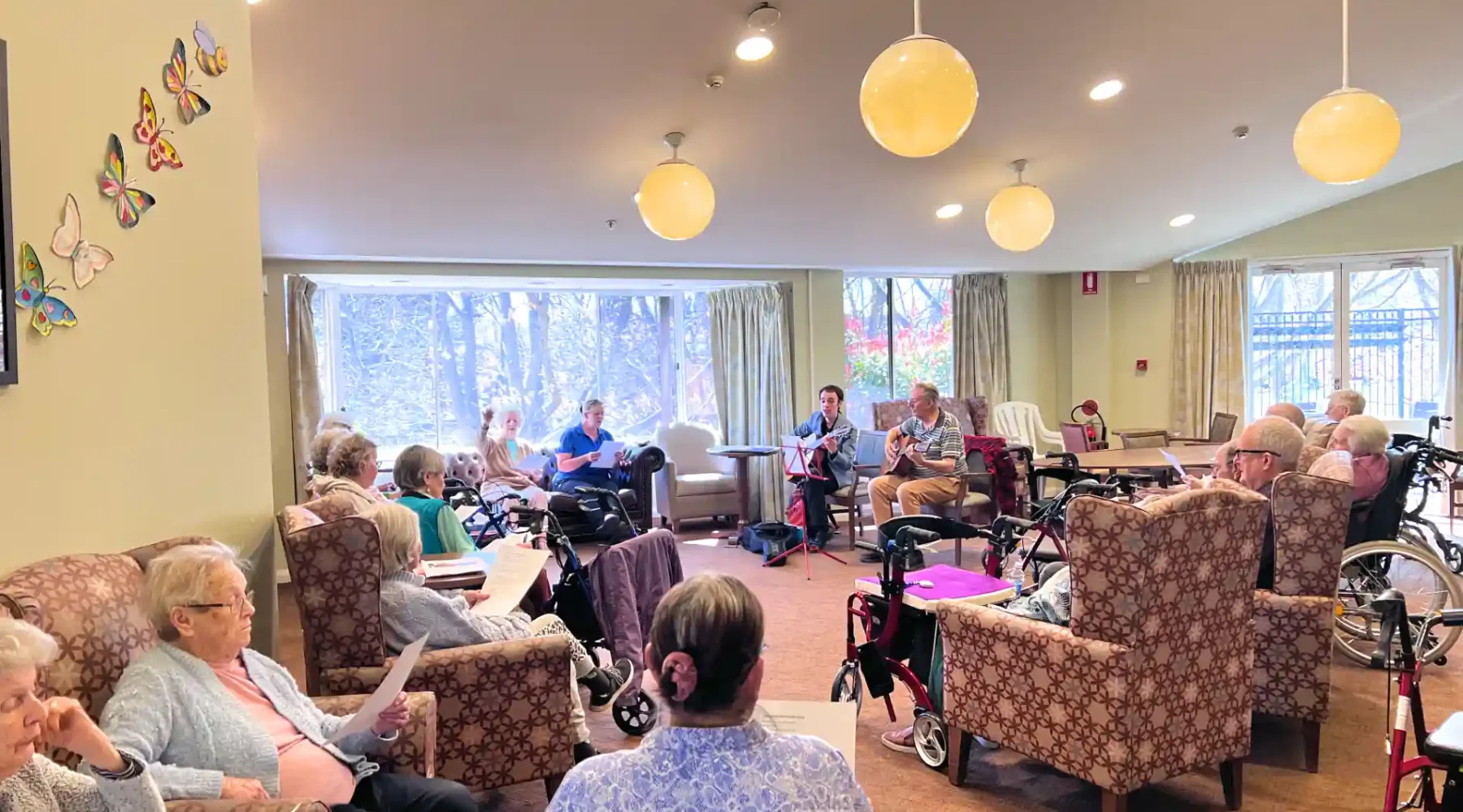 strumtree australia is a guitar class for senior citizens (19)